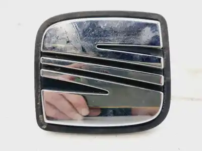 Second-hand car spare part tailgate back door handle for seat leon (1p1) reference oem iam references 6j4827565  