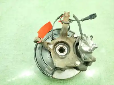 Second-hand car spare part front left knuckle for dacia duster ii prestige oem iam references 8200881824  