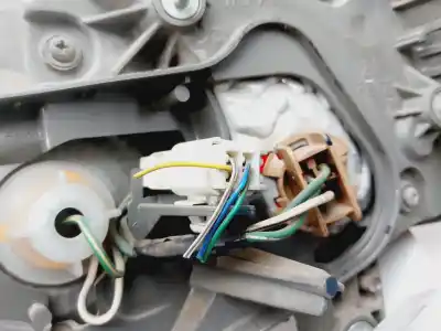 Second-hand car spare part left tailgate light for toyota corolla (e15) luna oem iam references 8156112a10  