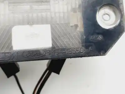 Peça sobressalente para automóvel em segunda mão luz da chapa de matrícula por ford focus berlina (cap) ambiente (d) referências oem iam 3m5a13550a