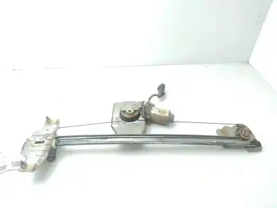 Second-hand car spare part passenger side right window regulator for mahindra goa 110 cv / 81 kw oem iam references 400931