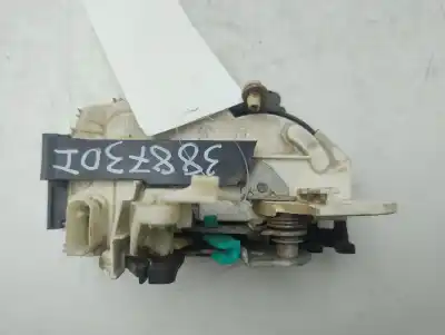 Second-hand car spare part left front door lock for dodge caliber 2.0 s oem iam references 04589647ae  