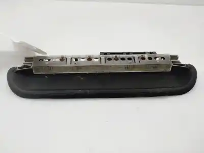Peça sobressalente para automóvel em segunda mão farolim de travão central por bmw serie 3 berlina (e46) 320d referências oem iam 63258386963