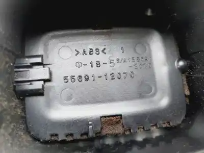 Peça sobressalente para automóvel em segunda mão grelha / difusor de ar por toyota corolla (e15) luna referências oem iam 5568612190  