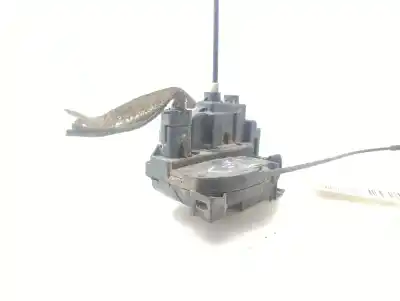 Second-hand car spare part left front door lock for renault modus confort dynamique 98 cv / 72 kw oem iam references 8200219246  