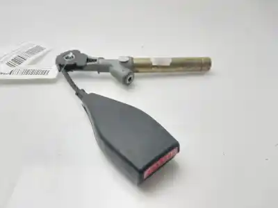 Second-hand car spare part right front seat belt buckle for renault trafic combi (ab 4.01) passenger privilege oem iam references 8200174732