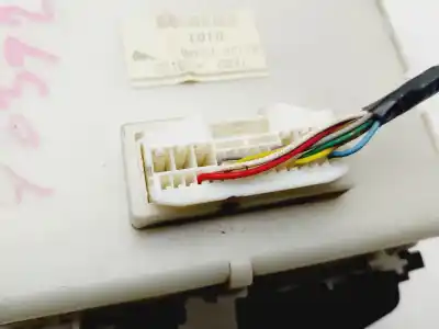 Second-hand car spare part fuse box unit for toyota corolla (e15) luna oem iam references 8273012390  