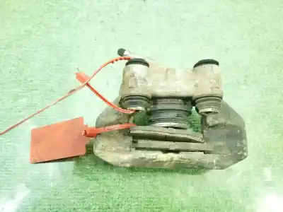 Pièce détachée automobile d'occasion etrier de frein avant gauche pour peugeot 205 berlina 1.8 diesel cat références oem iam 329435  