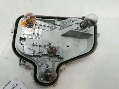 Pezzo di ricambio per auto di seconda mano Portalampada per AUDI A3 (8P) 1.6 FSI Ambiente 116 CV / 85 KW Riferimenti OEM IAM 8P0945258  
