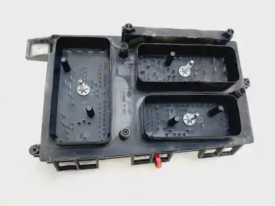 Peça sobressalente para automóvel em segunda mão caixa de fusíveis e relés por opel zafira b enjoy referências oem iam 13250232