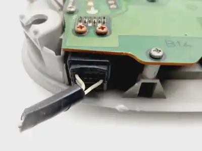 Second-hand car spare part interior light for toyota corolla (e15) luna oem iam references 1d111048g  