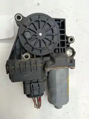 Pezzo di ricambio per auto di seconda mano motore alzacristalli posteriore destro per audi a4 berlina (b5) 1.9 tdi riferimenti oem iam 0130821785