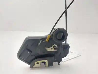 Peça sobressalente para automóvel em segunda mão fechadura da porta traseira esquerda por toyota corolla (e12) 1.6 16v referências oem iam 6906012350