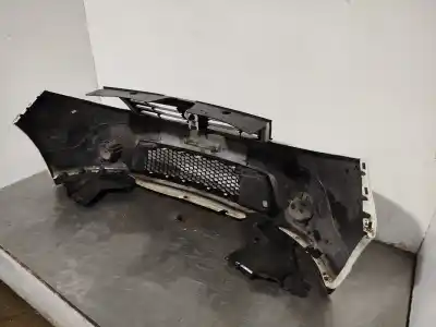 Pezzo di ricambio per auto di seconda mano paraurti anteriore per dacia sandero ambiance riferimenti oem iam 8200526596  
