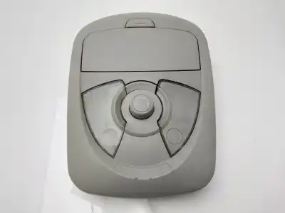 Second-hand car spare part interior light for ssangyong kyron 200 xdi limited oem iam references 776607009100