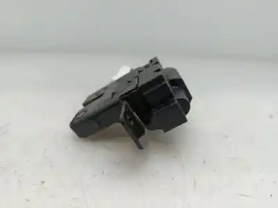 Peça sobressalente para automóvel em segunda mão fechadura do mala por renault clio iii emotion referências oem iam 8200947699