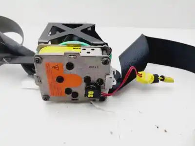 Second-hand car spare part front right seat belt for toyota auris sol oem iam references 7321002220