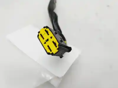 Peça sobressalente para automóvel em segunda mão comutador de ignição por dacia sandero stepway referências oem iam 8200826300b  