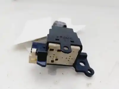 Peça sobressalente para automóvel em segunda mão comandos de alavanca por toyota auris luna referências oem iam 18a174  