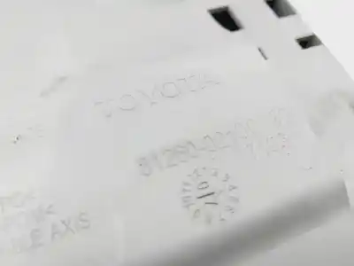 Second-hand car spare part interior light for toyota auris luna oem iam references 8126002100