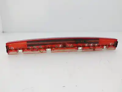 Peça sobressalente para automóvel em segunda mão Farolim De Travão Central por AUDI A4 B6 (8E2) 2.0 Referências OEM IAM 28427002  