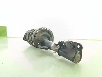 Second-hand car spare part front right shock absorber for renault clio iii emotion oem iam references 8200676026  