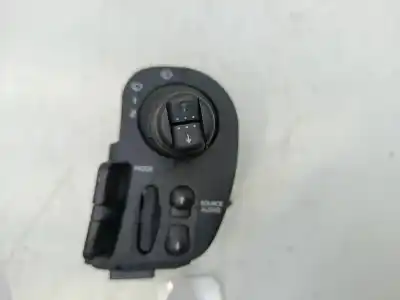 Peça sobressalente para automóvel em segunda mão comutador de limpa vidros por renault clio iii emotion referências oem iam 88103009