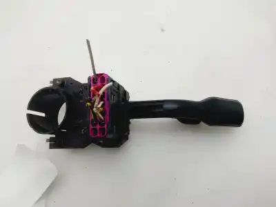 Peça sobressalente para automóvel em segunda mão  por AUDI A4 BERLINA (B5)  Referências OEM IAM 4D0953513  