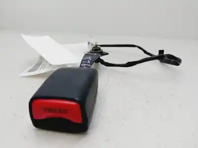 Pezzo di ricambio per auto di seconda mano gancio cintura anteriore destro per mazda 2 lim. (de) 1.4 diesel cat riferimenti oem iam df7157680b02