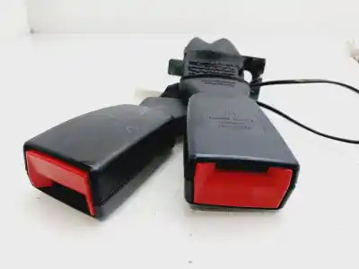 Peça sobressalente para automóvel em segunda mão chicote / encaixe cinto segurança traseiro direito por citroen c4 cactus van (0b_, 0p_) puretech 110 referências oem iam 98059713xt