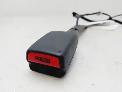 Second-hand car spare part left front seat belt buckle for toyota auris luna oem iam references 7323002360b0