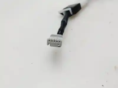 Pezzo di ricambio per auto di seconda mano gancio cintura posteriore destro per lexus is iii (_e3_) 300h (ave30_) riferimenti oem iam 7347053120c0