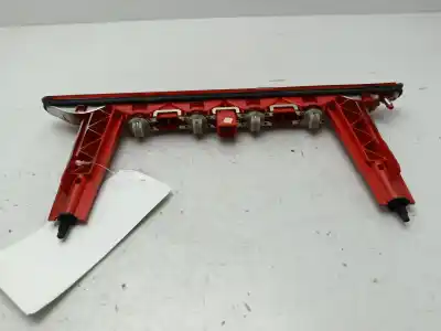 Peça sobressalente para automóvel em segunda mão farolim de travão central por peugeot 308 access referências oem iam 9681704280