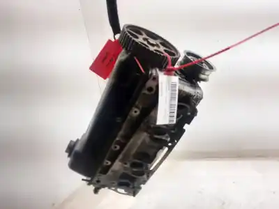 Peça sobressalente para automóvel em segunda mão cabeça / culatra por audi a3 (8l1) 1.6 referências oem iam 06b103373a  