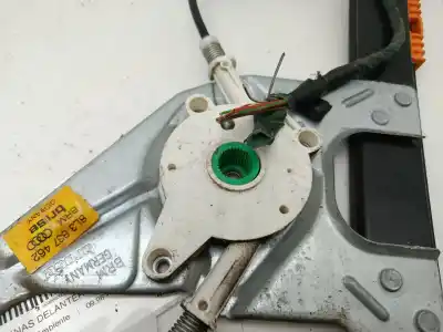 Peça sobressalente para automóvel em segunda mão elevador de vidros dianteiro direito por audi a3 (8l1) 1.6 referências oem iam 8l3837462