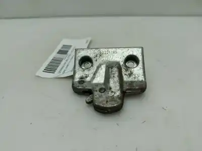 Second-hand car spare part trunk lock for opel kadett e ls berlina oem iam references 90221185
