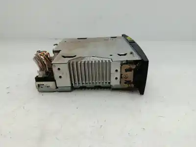 Peça sobressalente para automóvel em segunda mão sistema de áudio / rádio cd por renault clio iii dynamique referências oem iam 8200633624