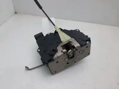 Second-hand car spare part left front door lock for opel corsa e selective oem iam references 13431841  