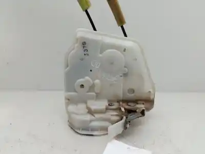 Peça sobressalente para automóvel em segunda mão fechadura da porta dianteira direita por mazda 3 lim. (bl) active referências oem iam bbm558310a  