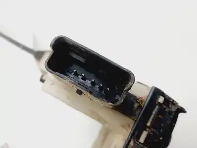 Peça sobressalente para automóvel em segunda mão fechadura da porta dianteira direita por peugeot 208 style referências oem iam 9812500780