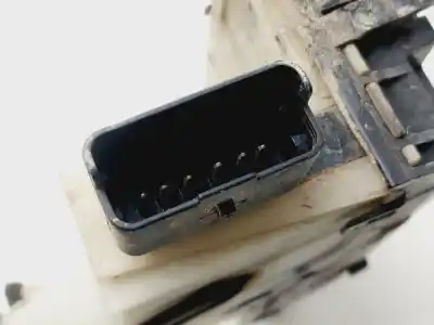 Peça sobressalente para automóvel em segunda mão fechadura da porta dianteira esquerda por peugeot 208 style referências oem iam 9812500880