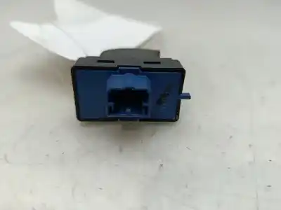 Peça sobressalente para automóvel em segunda mão Botão / Interruptor Elevador Vidro Dianteiro Direito por FIAT DOBLO Active Referências OEM IAM 7354612800  