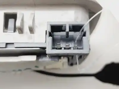 Second-hand car spare part interior light for citroen nemo nivel b oem iam references 735547006  