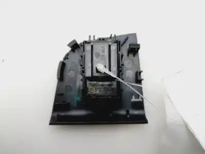 Pezzo di ricambio per auto di seconda mano Comandi Alzacristalli Posteriore Sinistro per SKODA OCTAVIA COMBI (5E5) Like 150 CV / 110 KW Riferimenti OEM IAM 5E0959855A  