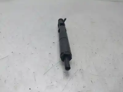 Second-hand car spare part injector for renault clio iii emotion oem iam references 8200815416  