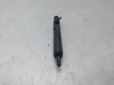 Second-hand car spare part injector for renault clio iii emotion oem iam references 8200815416  