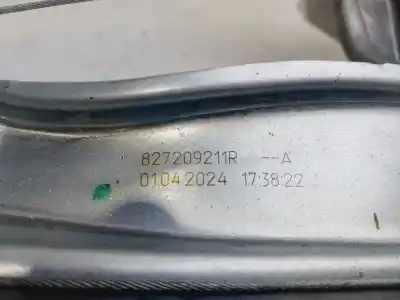 Peça sobressalente para automóvel em segunda mão elevador de vidros traseiro direito por dacia sandero stepway essential referências oem iam 827209211r