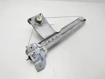 Second-hand car spare part rear left window regulator for dacia duster ambiance 4x2 oem iam references 8200733831  