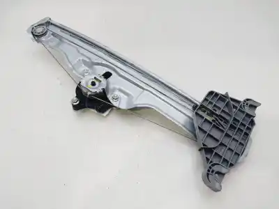 Tweedehands auto-onderdeel REGELAAR RECHTS ACHTERRUIT: voor KIA SPORTAGE (NQ5) CONCEPT 149 CV / 110 KW OEM IAM-referenties 82460R2000  