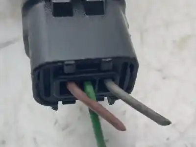 İkinci el araba yedek parçası enjektör rampasi için renault clio iii emotion oem iam referansları 8200584034